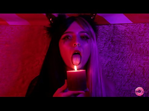 ❤️ Blowjob xamaasad leh oo ka timid Sexy Succubus oo leh oofsan afka ❤️ Galmo ❤